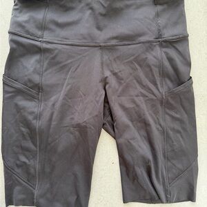 lululemon athletica “Like New” Black Bike Shorts